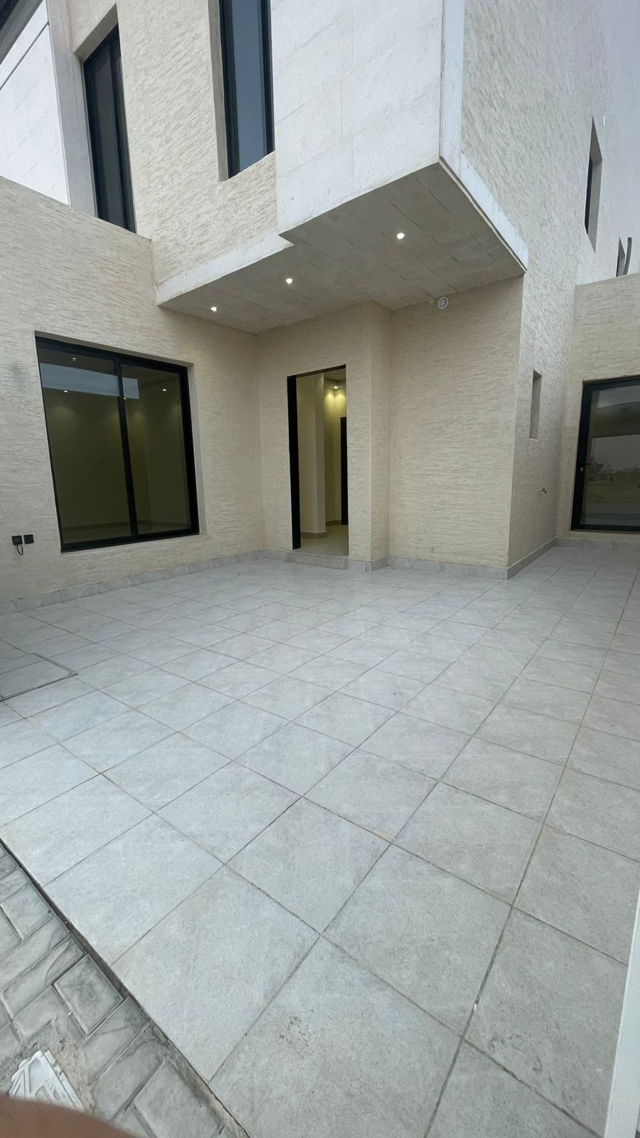 3 bedroom villa in Al Bayan, Riyadh 8