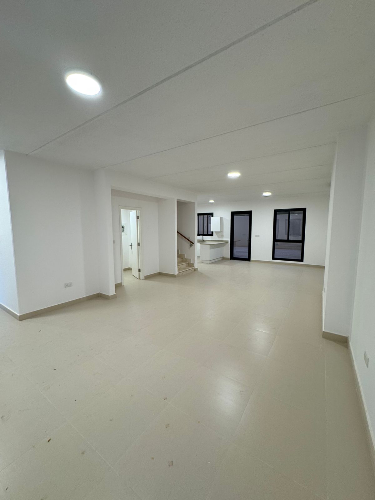 فيلا 3 غرف في سدرة 4