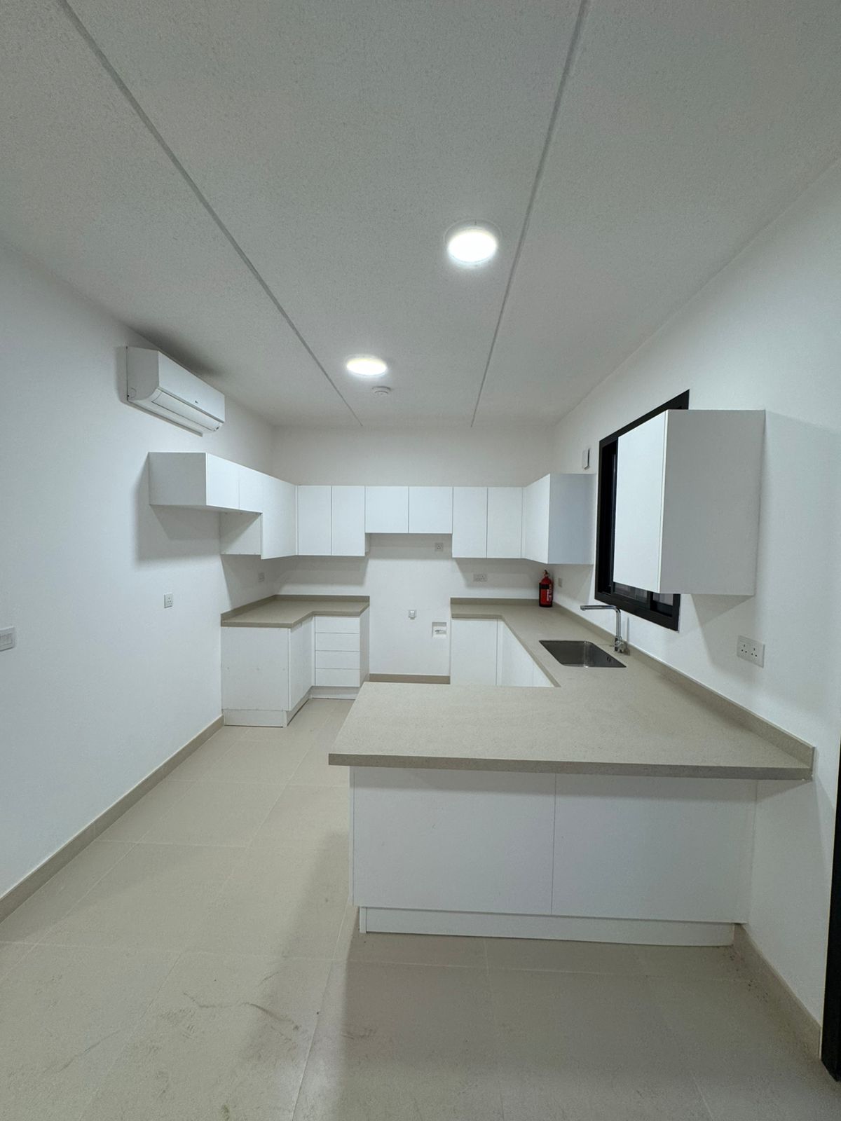 فيلا 3 غرف في سدرة 2