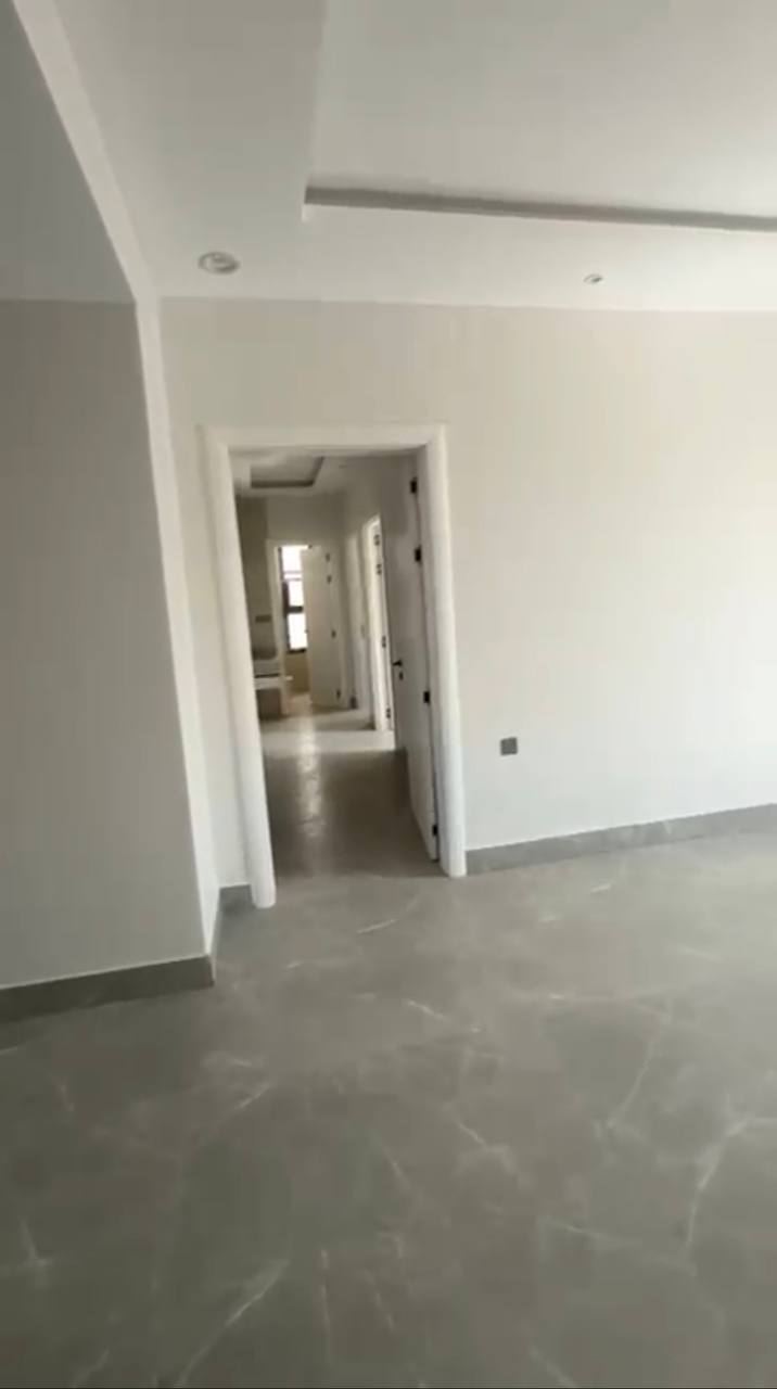 شقة  في السعادة 2